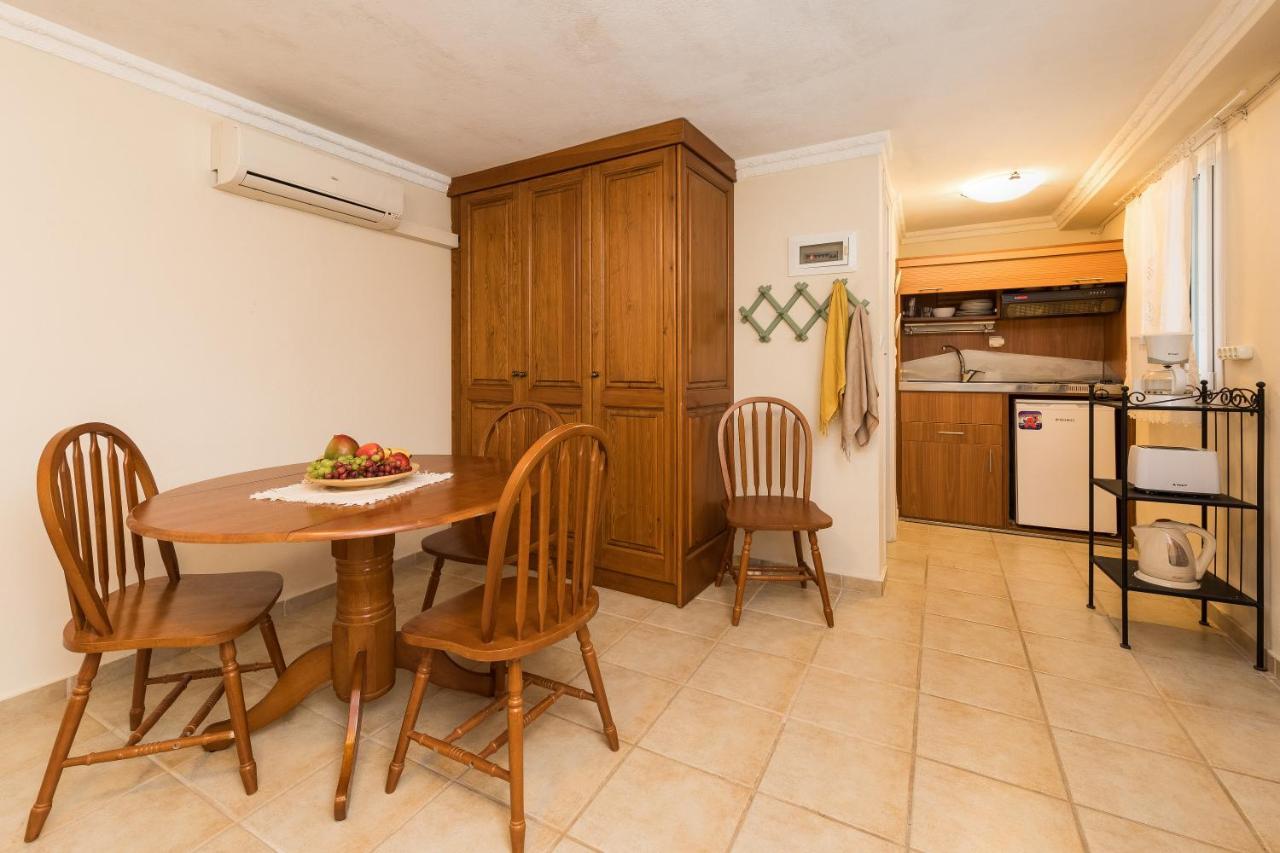 Agallis Corfu Residence Sokrákion Esterno foto